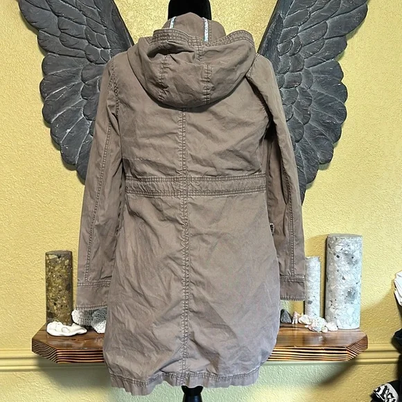 Old Navy Utility Jacket - Picture 6 of 9